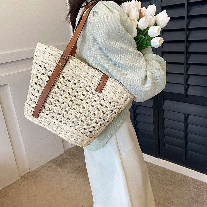 Embrace the Bohemian Women Weave Straw Tote Bag 2023 Summer Travel Beach Shoulder Bags Lady Weave Handbag Rattan Tote Bags