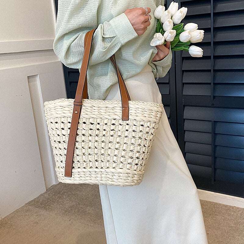Embrace the Bohemian Women Weave Straw Tote Bag 2023 Summer Travel Beach Shoulder Bags Lady Weave Handbag Rattan Tote Bags