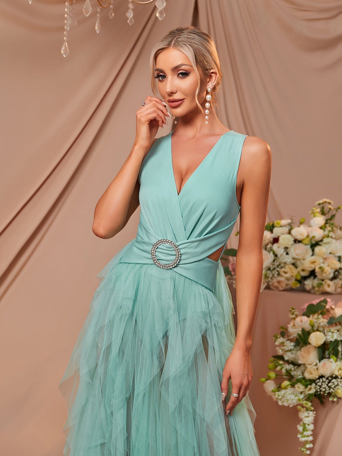 Elegant Sleeveless A-line Dress with Crisscross Tulle Overskirt and Sweep Train - Perfect for Formal Occasions and Weddings