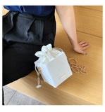 One shoulder messenger bag fashion chain