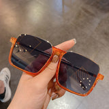 Vintage Fashion Sunglasses For Women Metal Square Frame Luxury Shades Pink Sun Glasses Photograph Sun Eyewear UV400