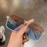 Vintage Fashion Sunglasses For Women Metal Square Frame Luxury Shades Pink Sun Glasses Photograph Sun Eyewear UV400